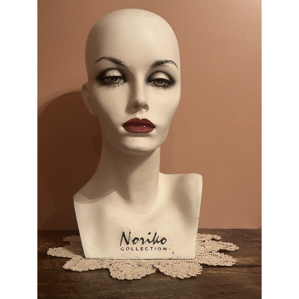 VTG Noriko Mannequin Head Bust Display Hat Jewelry Wigs Cosmetology